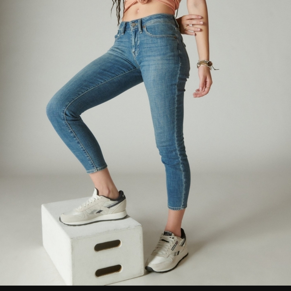 Lucky Brand Lolita Skinny Jeans sz 28